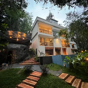 Hunters Hideout India