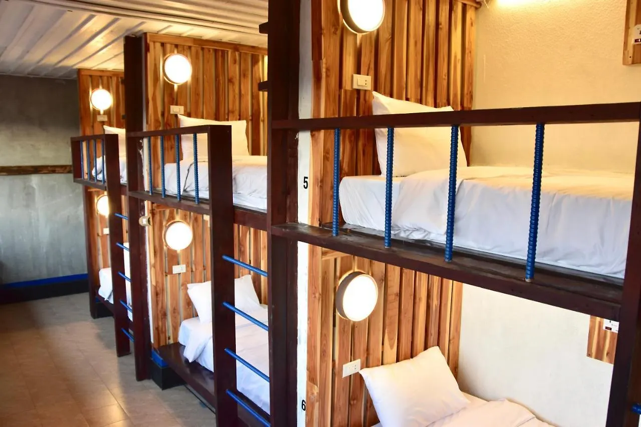 Mad Monkey Luang Prabang (Adults Only) Hostel 0*,