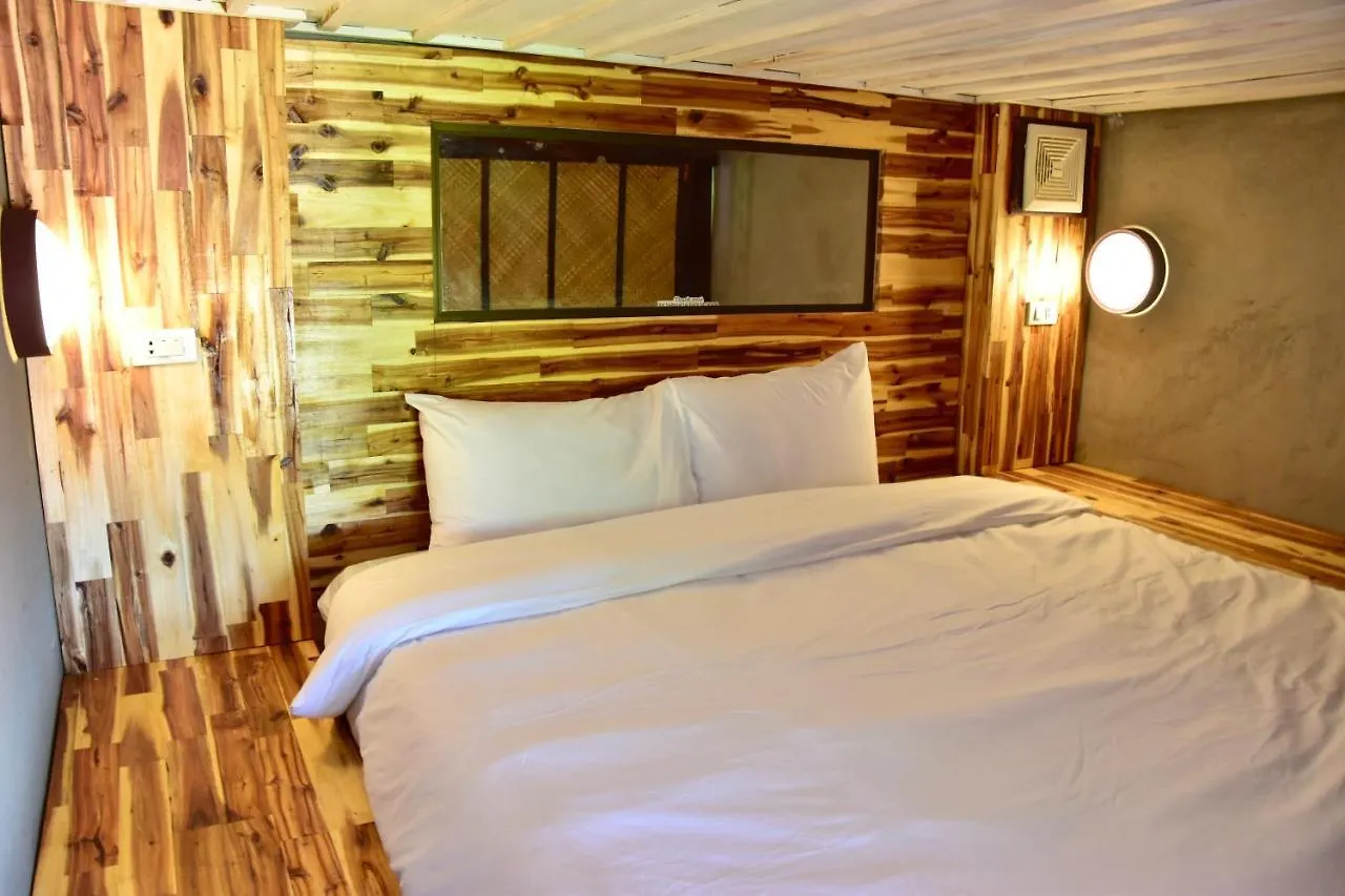 Mad Monkey Luang Prabang (Adults Only) Hostel 0*,